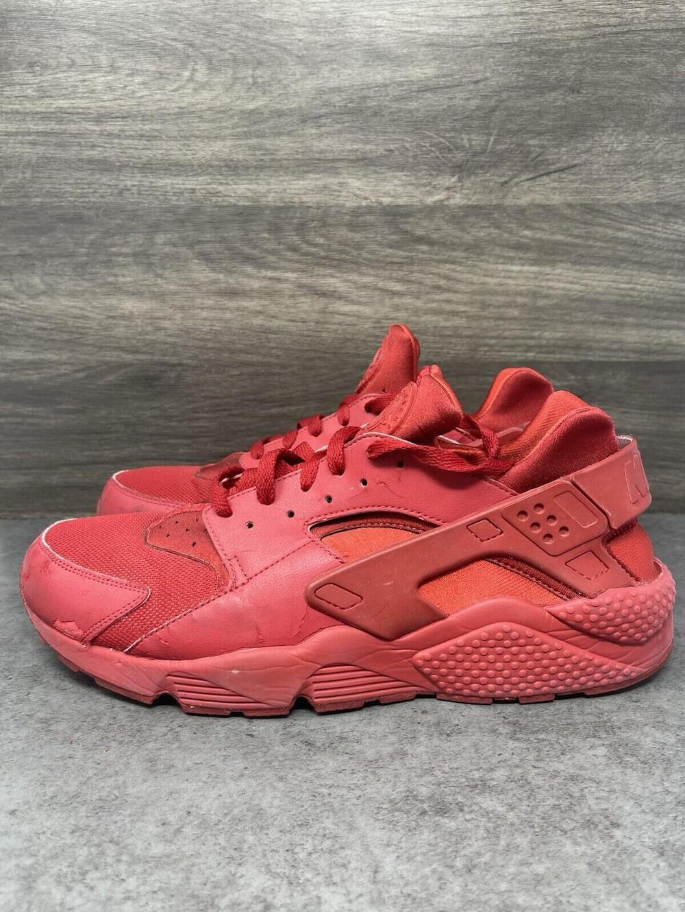 Nike Air Huarache Triple Red Sneakers Mens Size 14 Running Athletic 318429-660